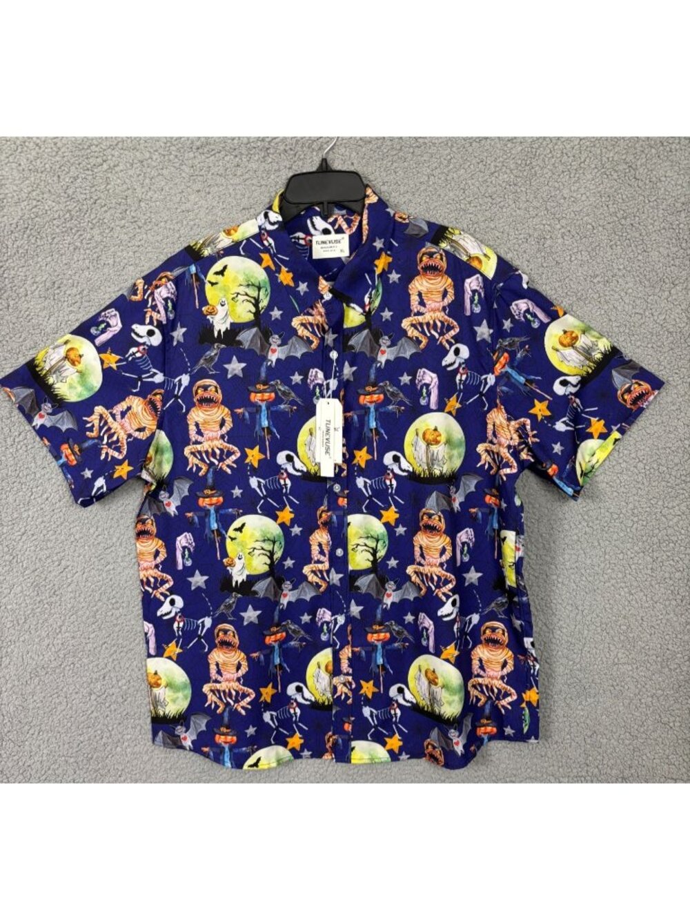 Tunevuse  Mens Funny Halloween-Themed Shirt -Short Sleeve Regular Fit XL NWT's.